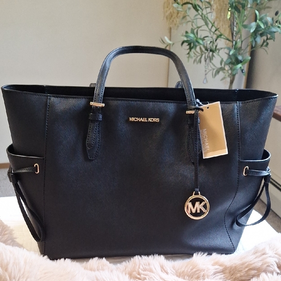 Michael Kors Handbags - Michael Kors Black Shoulder Bag with Gold Accents